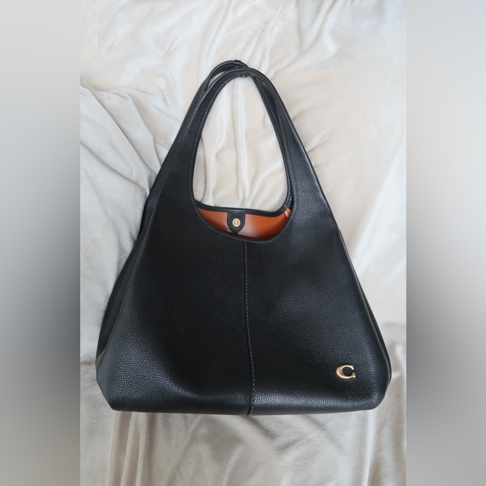 COACH LANA BAG!